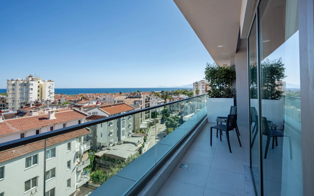 Awen Hotel Lara