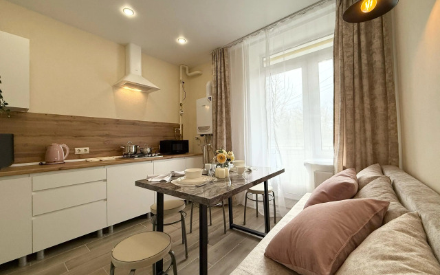 2-K Na Mayskoy Apartments