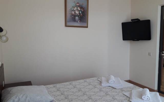 Kamelot Hotel