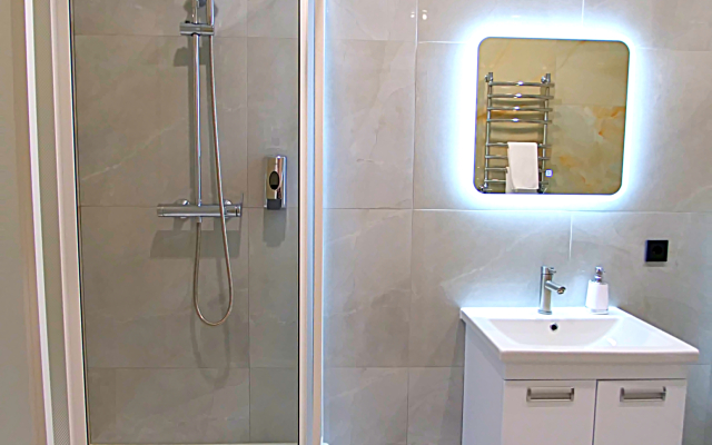 3 Na 2Oy Lezhnevskoy Ulitse 18 Apartments