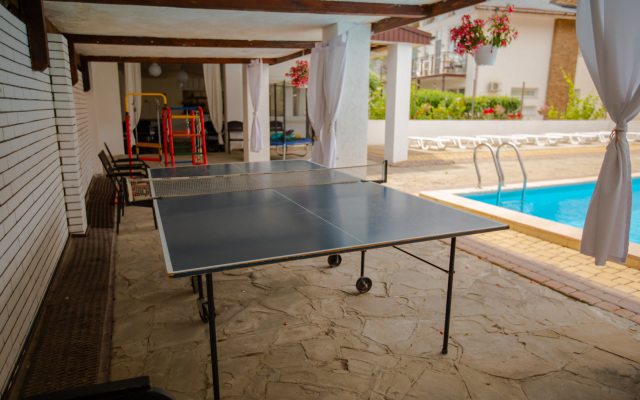 Usad'ba Zolotyie Vorota Hotel