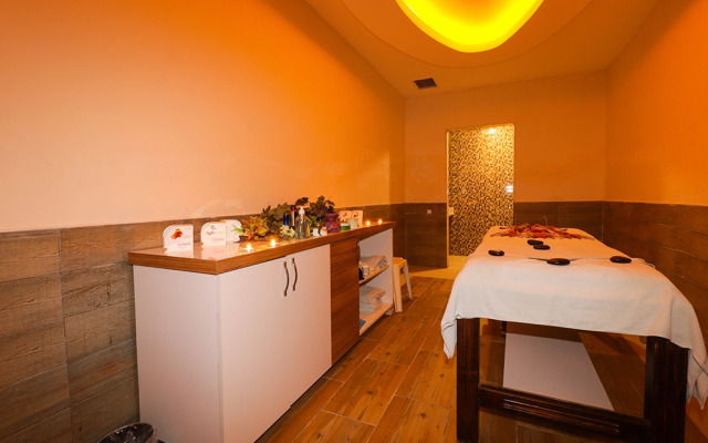 Throne Beach Resort & Spa