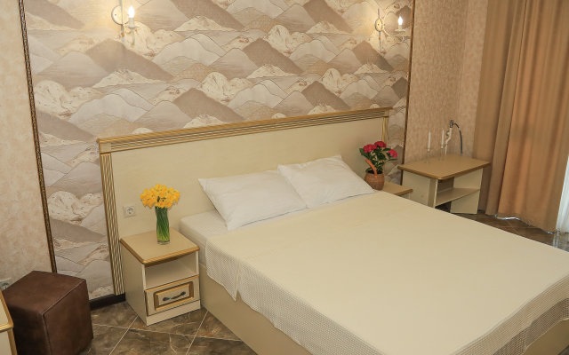 Чеховъ Береговое