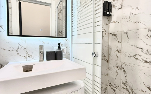 Апартаменты 4/П2 Комфортно и Точка на Большой Якиманке 35с1