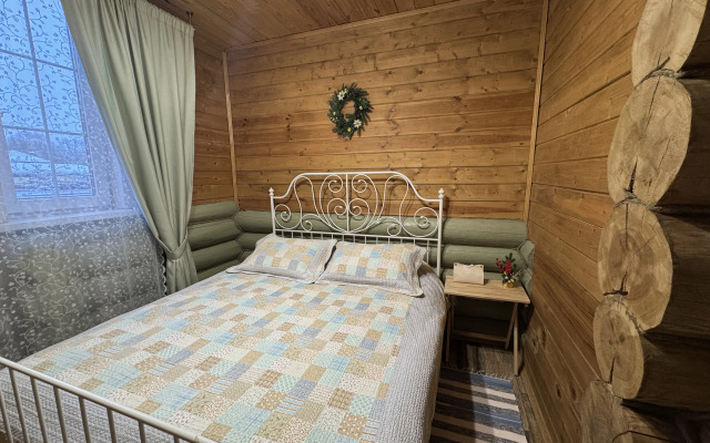 Частный дом Изба