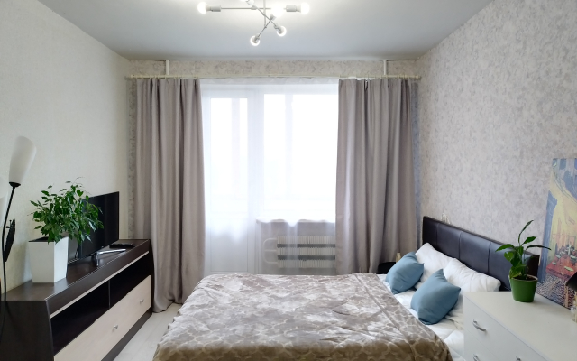 Апартаменты Птицеградская