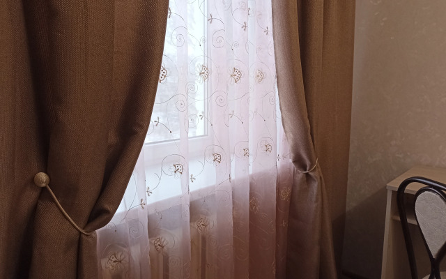 V Tsentre U Pogankinykh  I Menshikovykh Palat Flat