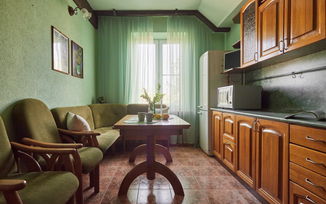 Квартира 2 Ночи на улице Красная 204