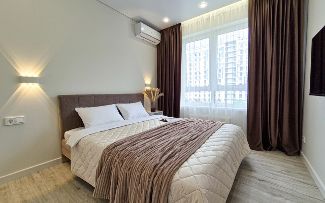 Potryasayuschaya v Flat