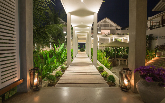 Курортный отель Sri Sharavi Beach Villas & Spa