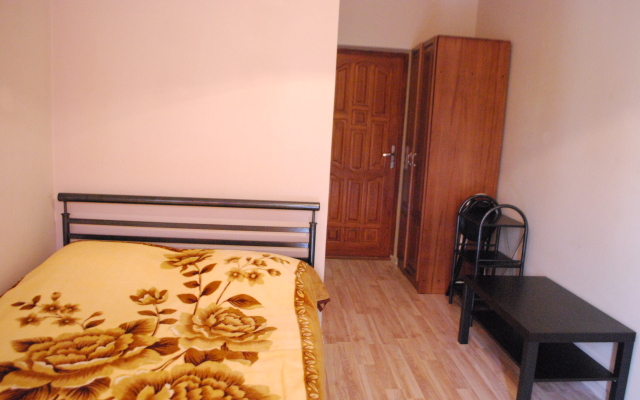Arlyuma Hotel