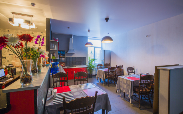 Moy Hotel