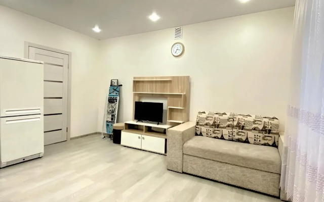 Квартира Студия на улице Братьев Батталовых 20к1