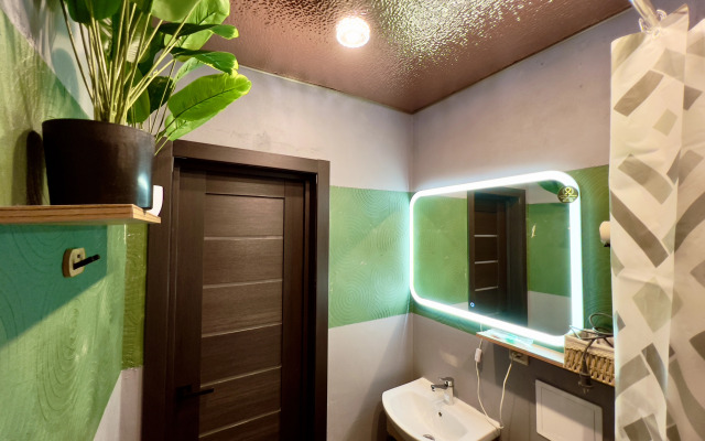 Апартаменты Семейные с окнами в тихий дворик