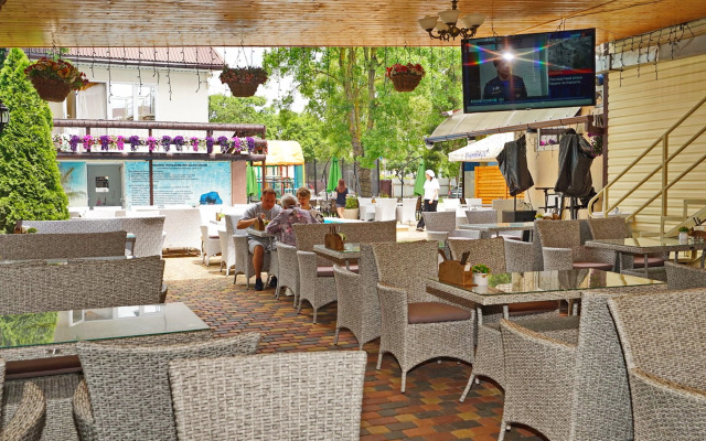 Zolotaya Liliya Hotel