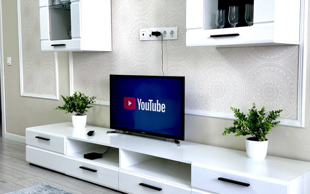 S Panoramnym Vidom Na Gory Flat