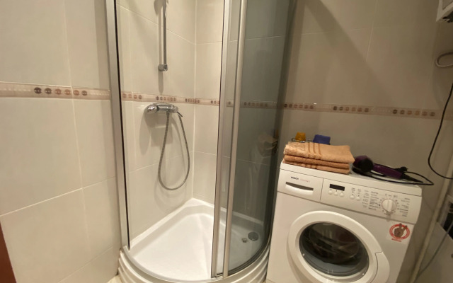 S Balkonom I Vidom Na More Apartments