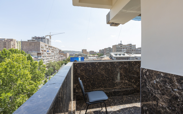 Umba Apartment N3 - with balcony and Mount Ararat view Apartments