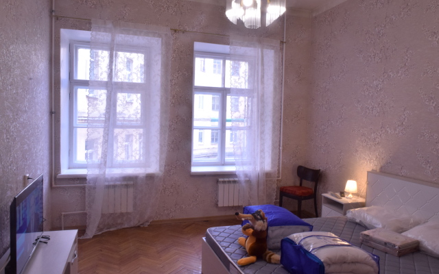 Квартира на Вознесенском 15