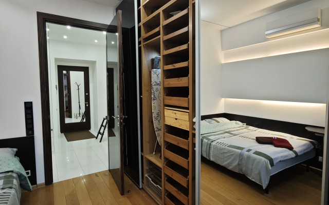 Квартира на метро Университет