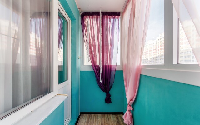 Na Pereulke Andreeva Apartments 1