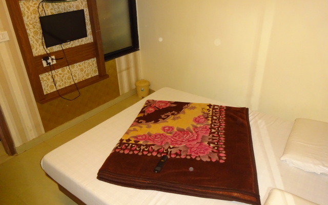 Shri hari Prem Hotel