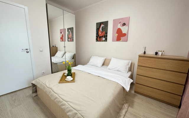 Ogromnaya Treshka Flat