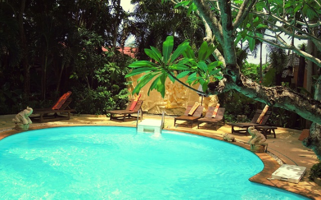 Polina Park Mini Hotel