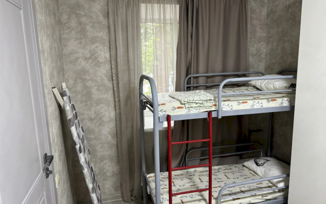 430 v tsentre 5 min do morya Flat