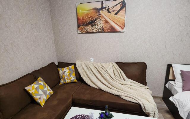 Odnokomnatnye Apartamenty Na Frunze  Flat