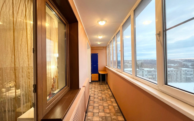 1-K Kvartira Vozle Ploschadi Pobedy Flat