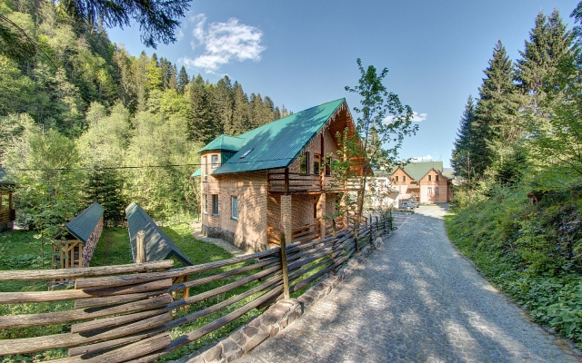 Lavanda Country Club Hotel