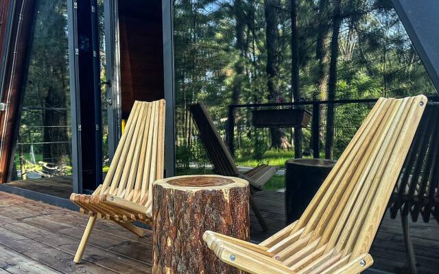Seaside Guruli Kokhebi Chalet