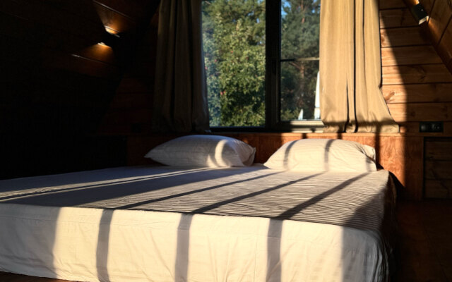 Yelan Glamping