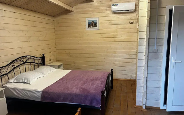 U Madiny Private House