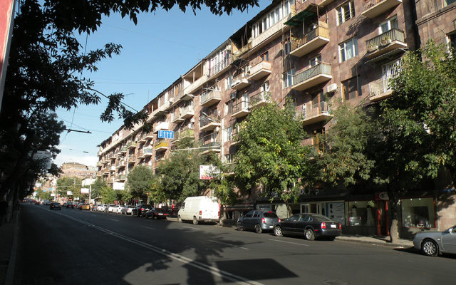 Апартаменты Квартира на Площади Сахарова улица Налбандян