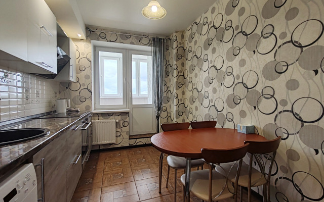 Novomoskovskaya Flat