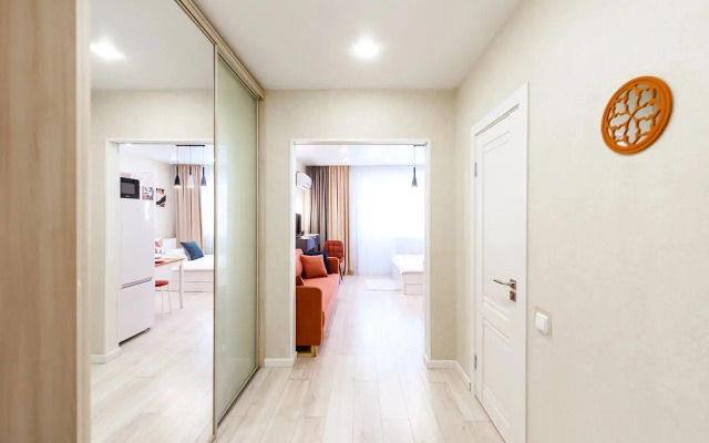 Апартаменты Дизайнерская студия на Галеева 8а к3