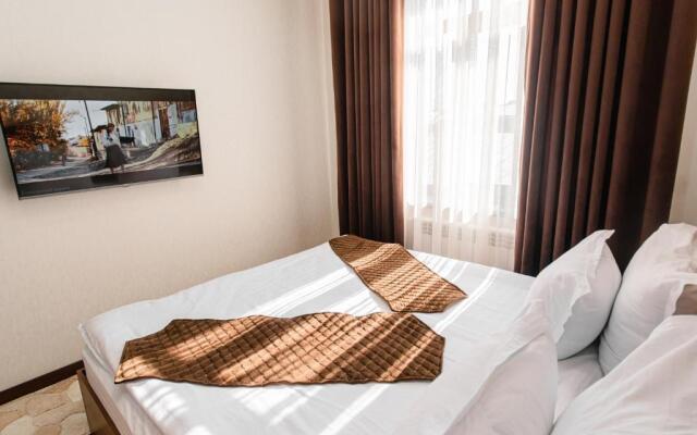 Diyor Gold Hotel