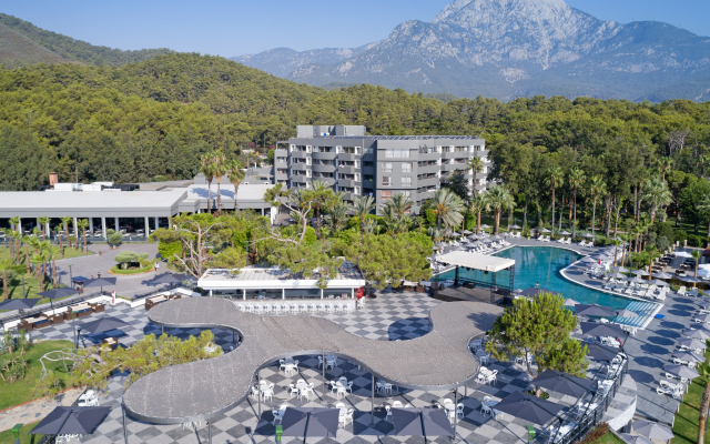 Отель Mövenpick Antalya Tekirova Resort