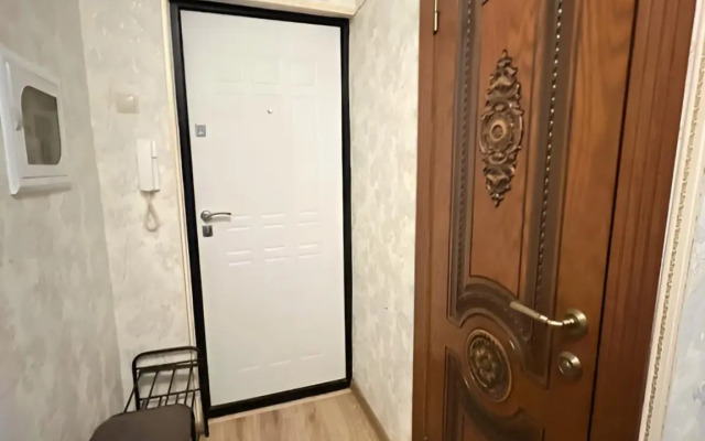 Trekhkomnatnye v Tsentre Kislovodska Apartment