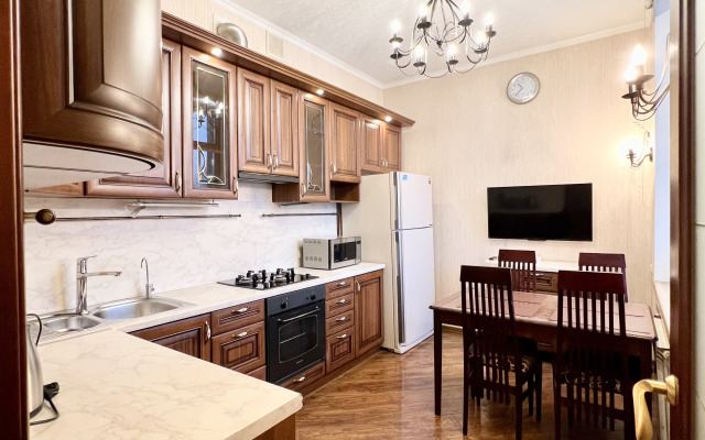 U Metro Moskovskie Vorota Apartments