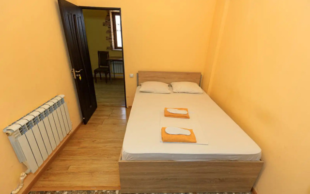 Alpina Yerevan Hotel