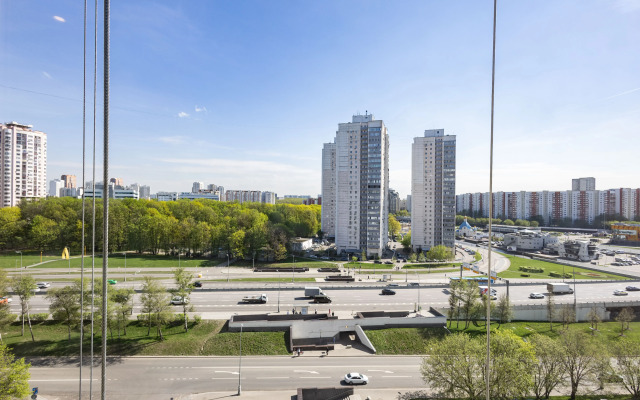 1145 Leninskiy Pr 158 Apartments