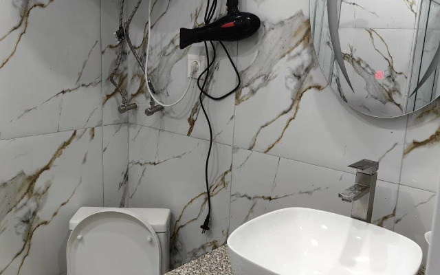 Uyutnaya studiya na beregu chernogo morya Apartments