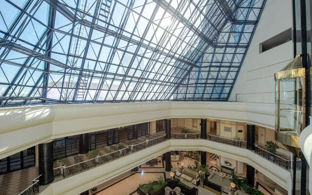 Azimut Grand Tashkent Hotel