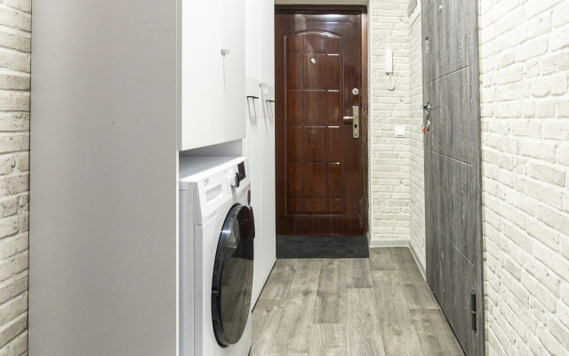 LovelyHome39 Studiya 1 Na Avtomobilnoy Apartments