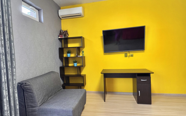 S tremya spalnyami flat