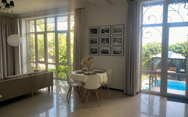 Na Ulitse Yana Tarvatskogo Flat