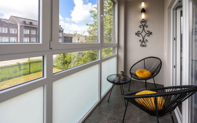 Lovelyhome39 U Nakhimovskogo Uchilischa Flat